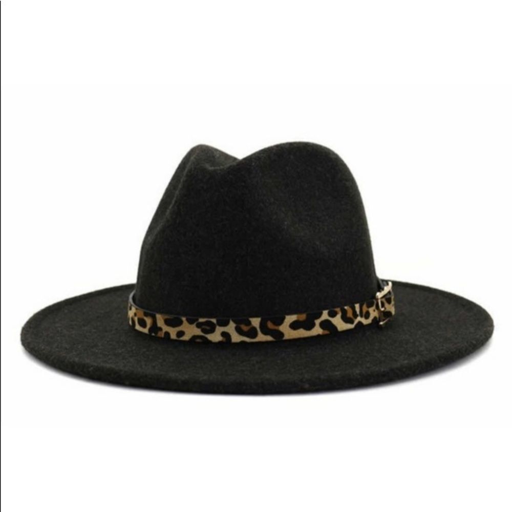 𝅺Black Felt Panama Hat